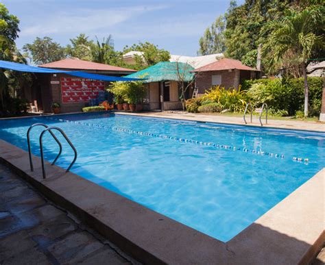 vigan hotels with a pool